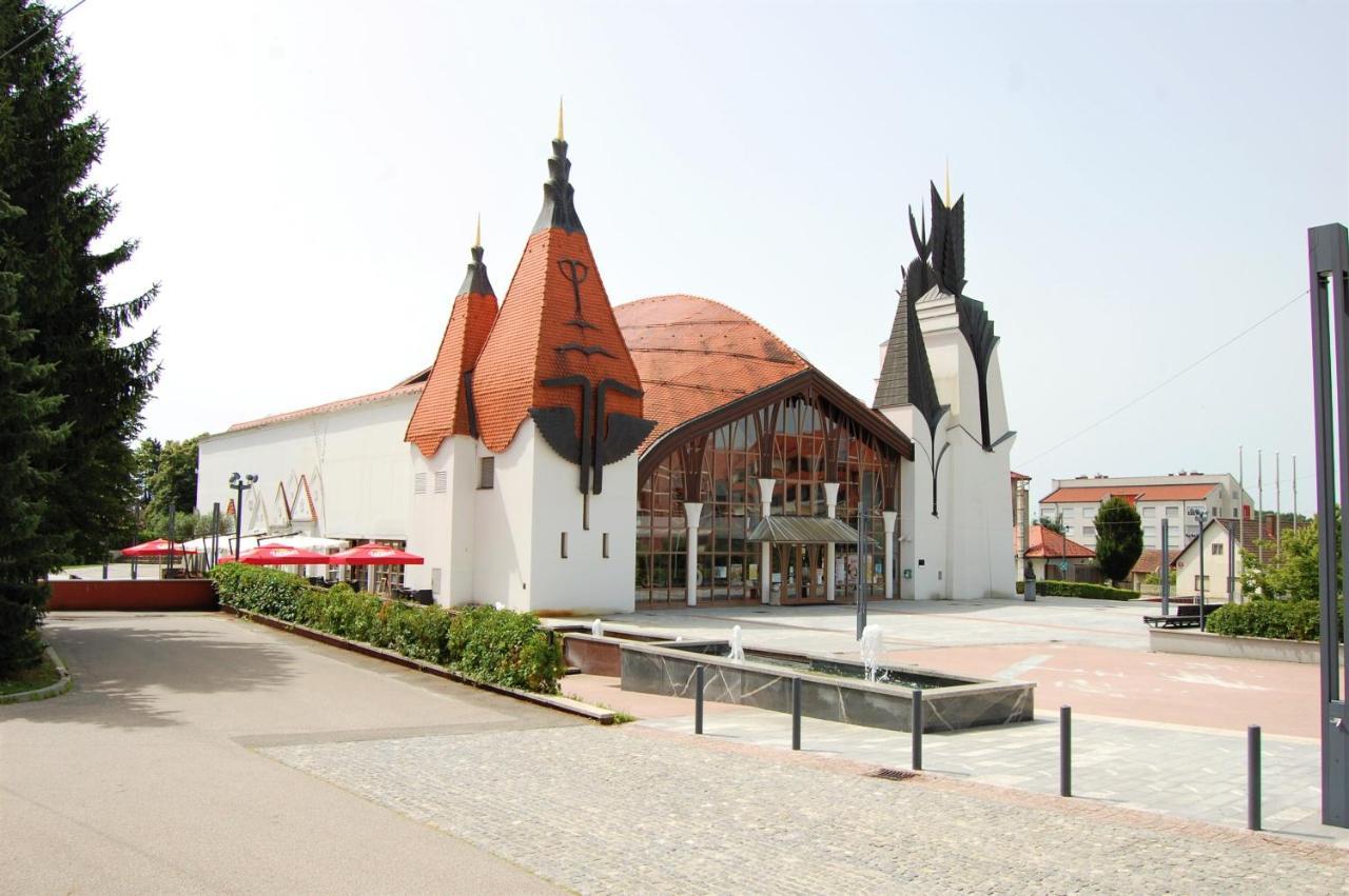 Fado Apartments Lendava Exterior photo
